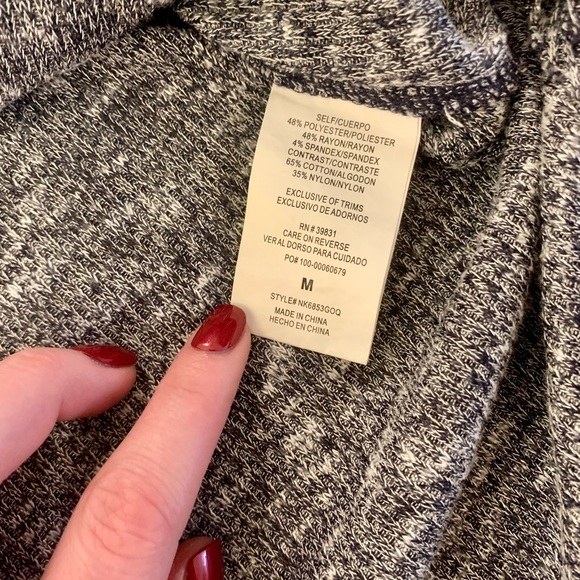 Cute ladies top from Rewind - Picture 7 of 12